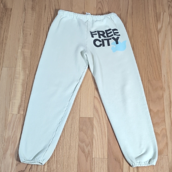 Free City Vintage Thick Sweatpants Medium - Picture 1 of 11